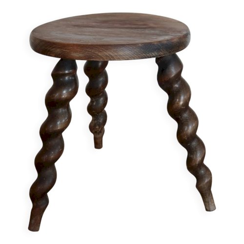 Tabouret ancien tripode en bois tourné