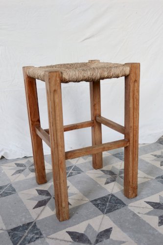 Tabouret bas vintage style rustique en bois et assise paillée