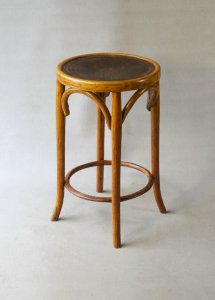 Bistro stool N°94 by Baumann 1930, not Thonet.