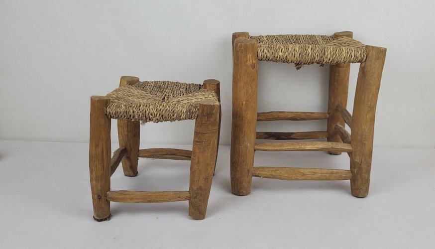 Tabouret brutaliste gigogne