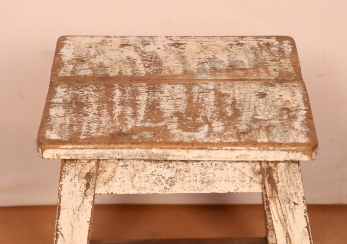 Tabouret datelier en teck birman