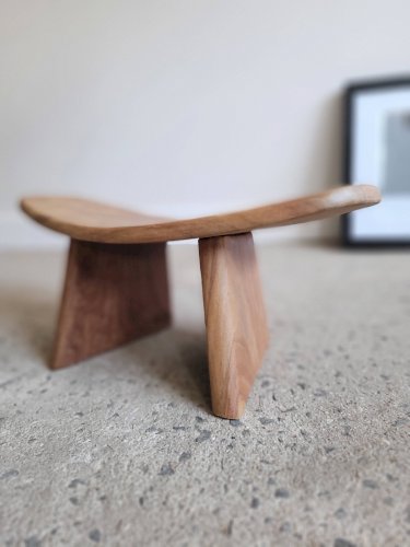Tabouret de méditation