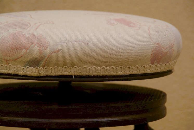 Tabouret de piano Napoléon III réglable