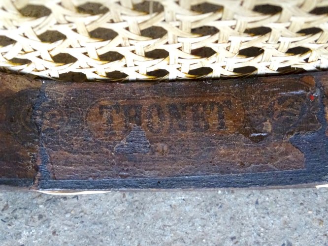 Tabouret de piano par Thonet 1900, cannage OK