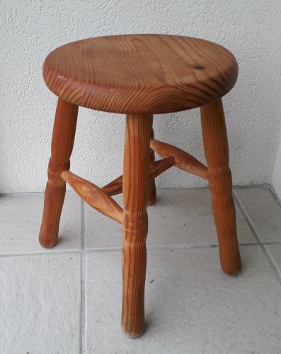 Tabouret en bois enfant