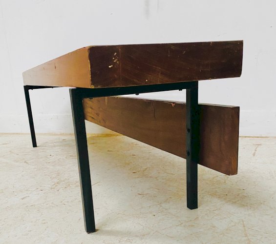 Tabouret en bois et fer forgé XX siècle