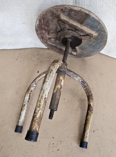 Tabouret industriel vintage réglable en hauteur