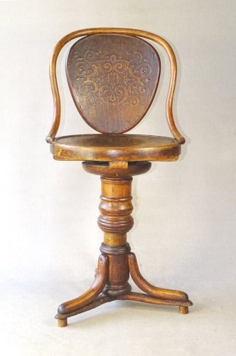 Tabouret Thonet à vis de piano ou de bureau N°1 - vers 1900 -