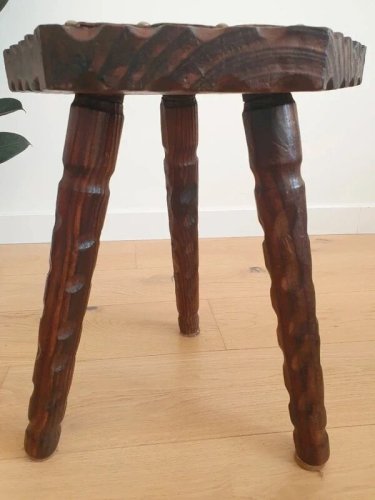 Tabouret tripode vintage brutaliste