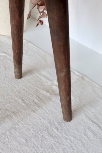 Tabouret tripode vintage en bois