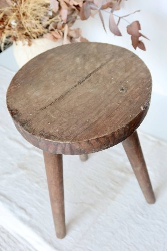 Tabouret tripode vintage en bois