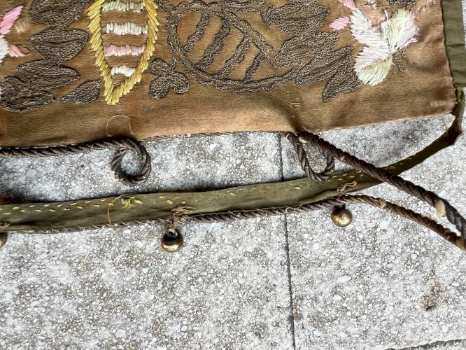 Taie De Coussin En soie brodé Main Fin 18 eme Siècle début 19e Collection Ancien