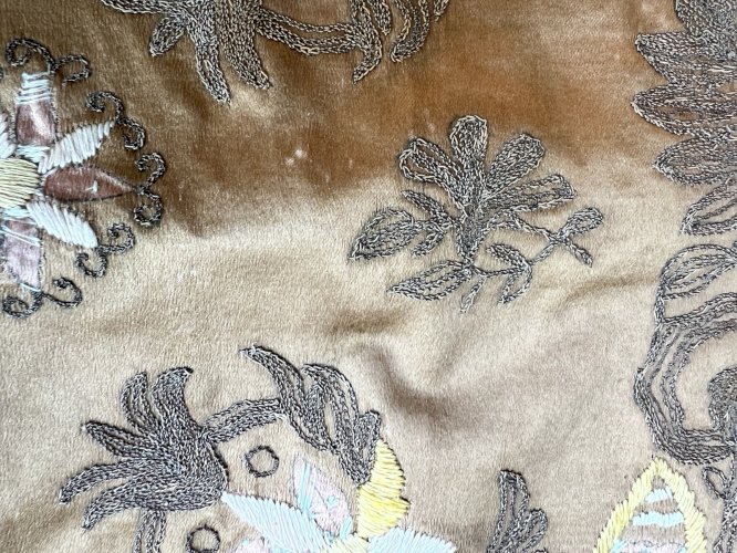 Taie De Coussin En soie brodé Main Fin 18 eme Siècle début 19e Collection Ancien