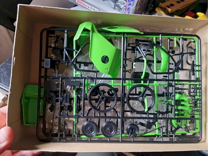 Tamiya 1/12 Kawasaki Kr1000F Durability Racer non assemblée fabriquée au Japon