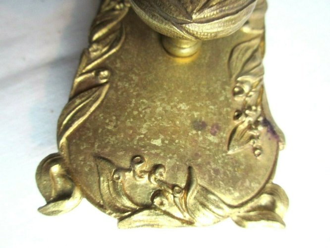 Tampon buvard Art Nouveau en bronze doré sculpté de muguet, signé VOGT
