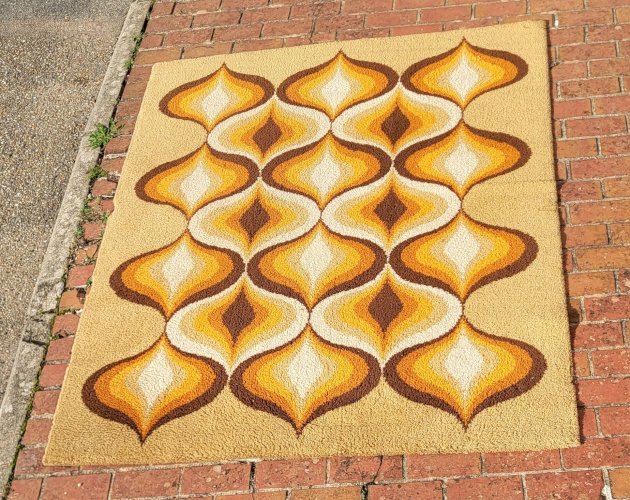Tapis années 70