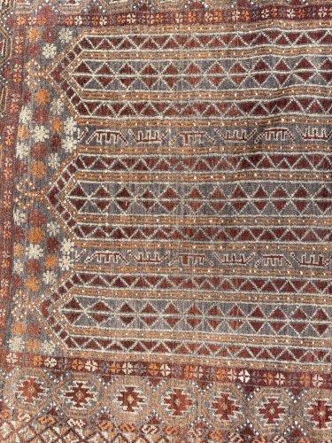 tapis turkmène tissé main