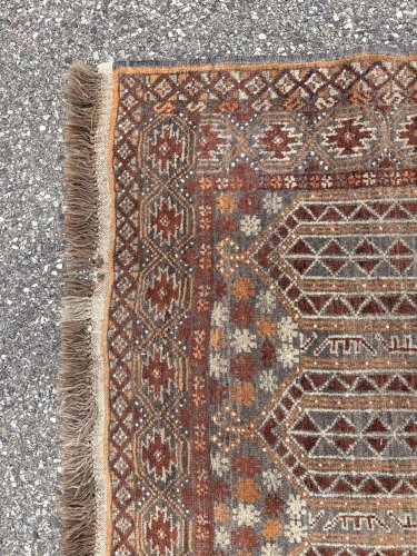 tapis turkmène tissé main