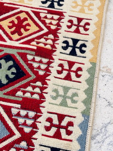 Tapis vintage réversible