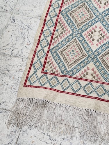 Tapis vintage Tunisien fait main