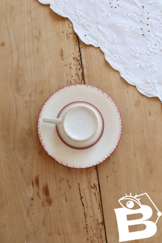 Tasse à café ancienne Longchamp terre de fer avec sous-tasse