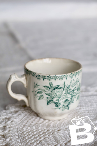 Tasse à café ancienne terre de fer Boch La Louvrière Minerva