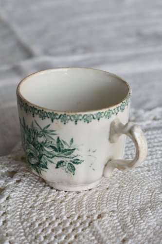 Tasse à café ancienne terre de fer Boch La Louvrière Minerva