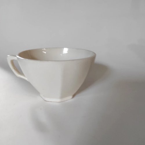 Tasse à café Digoin Sarreguemines ,très bon état.