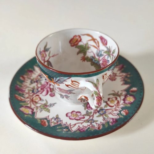 Tasse à café Sarreguemines décor Minton, 1920