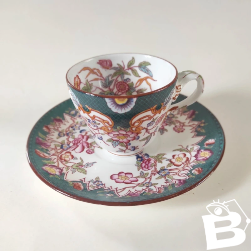 Tasse à café Sarreguemines décor Minton, 1920