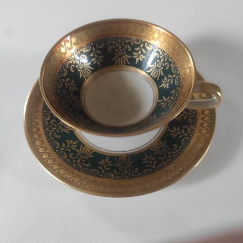 Tasse à café sur piedouche en porcelaine fine, Germany, Schwarzenhammer