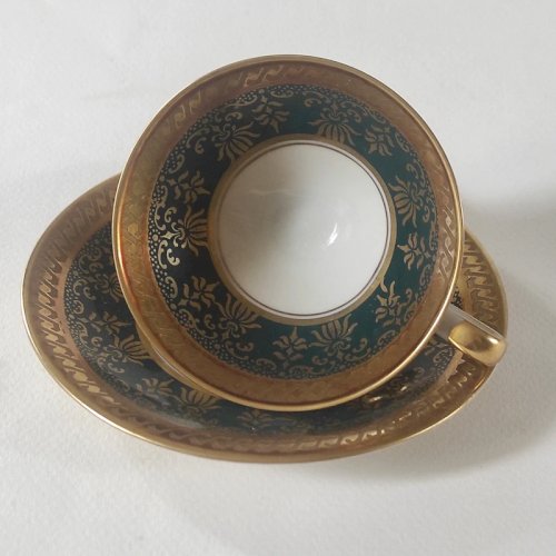 Tasse à café sur piedouche en porcelaine fine, Germany, Schwarzenhammer