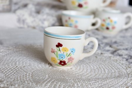 Vintage ceramic coffee cup Salins - Floral pattern