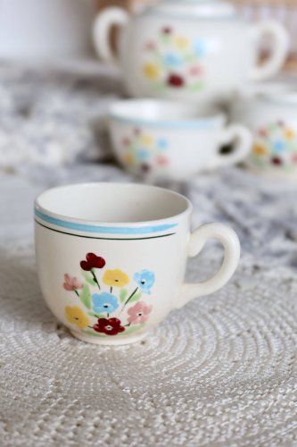 Tasse à café vintage faïence Salins - Motif fleuri