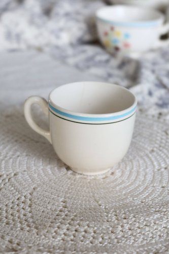 Tasse à café vintage faïence Salins - Motif fleuri