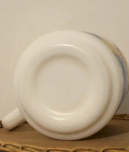 Tasse Arcopal vintage Chien Saucisse