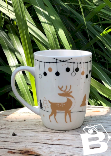 Tasse blanche aux décors de Noël