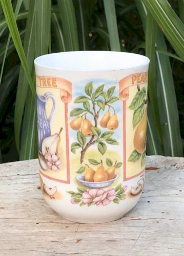 Tasse en porcelaine Anglaise Rose of England