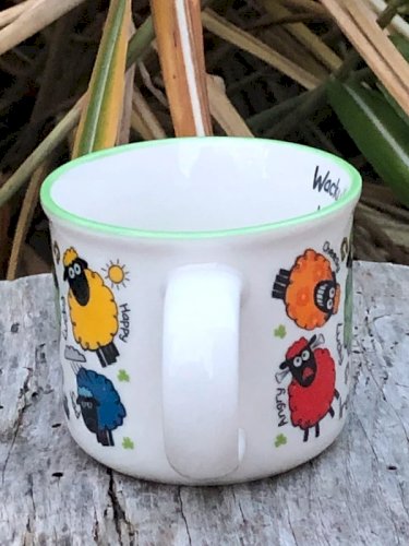Tasse en porcelaine Ireland motifs moutons colorés