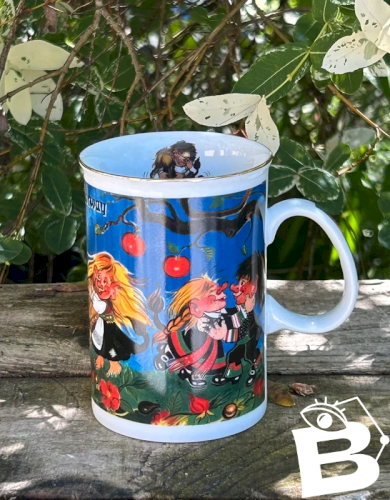 Tasse en porcelaine motifs Trolls