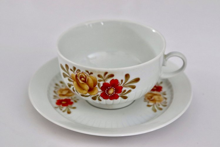 Tasse et sa sous-tasse Winterling Bavaria