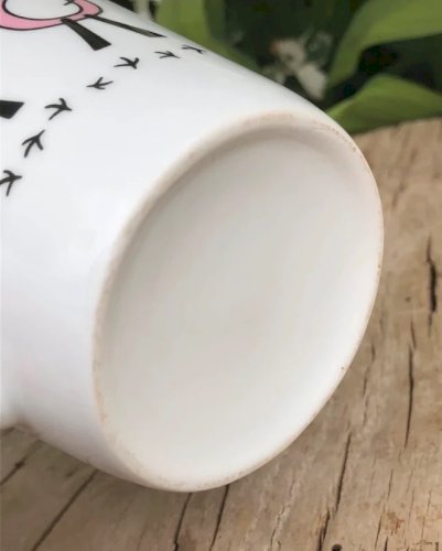 Tasse motifs poules et cœurs