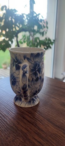 Tasse-Mug en porcelaine florale ancienne