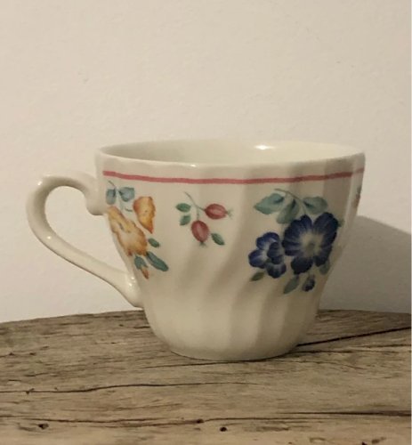 Tasse rétro vintage England motifs fleurs