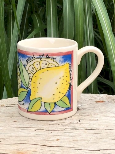 Tasse vintage motifs citrons