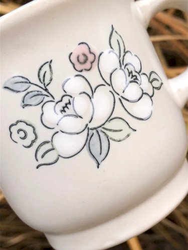 Tasses à café Stoneware modèle Garlande couleur coton