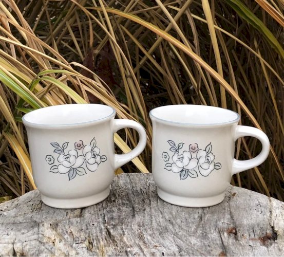 Tasses à café Stoneware modèle Garlande couleur coton