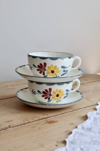 Tasses à déjeuner anciennes en faïence Salins - Modèle Jacqueline