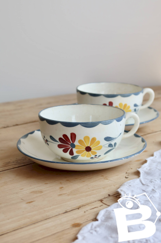 Tasses à déjeuner anciennes en faïence Salins - Modèle Jacqueline