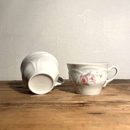 Tasses à thé en porcelaine de Limoges